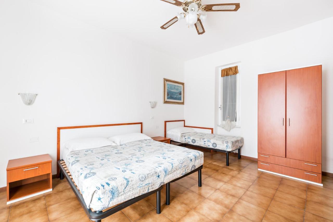 Lia Rooms 4 La Spezia Extérieur photo
